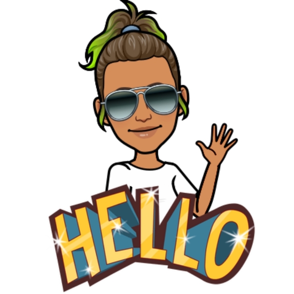 Meet Your Posher! - Picture 5 of 11